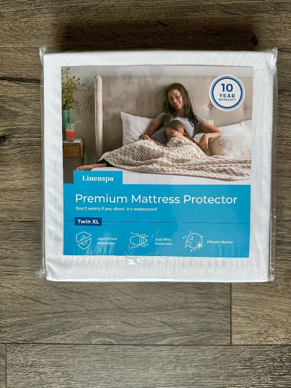 Linenspa Premium Smooth Waterproof Mattress Protector - TWIN XL, NEW